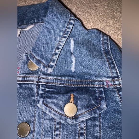 Calvin Klein Jean jacket size 6X distressed - Picture 4 of 7